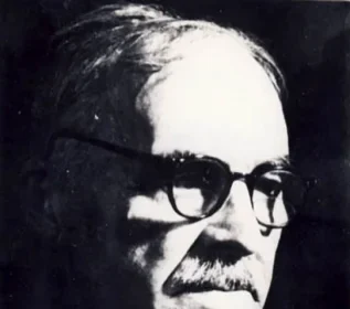 Geniu literar fără Bacalaureat: drumul incredibil de la călugăr și muncitor la poet național și deținut