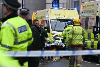 Zeci de persoane rănite grav după ce o mașină a intrat în mulțime la Liverpool: Identitatea șoferului dezvăluită