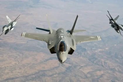 SUA și Europa cresc cheltuielile militare, dar amenințările moderne schimbă complet fața războiului