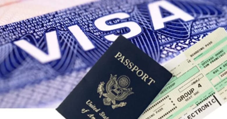 Administrația Trump schimbă regulile pentru vizele studenților; Ambasadele SUA, inclusiv cea din România, suspendă interviurile