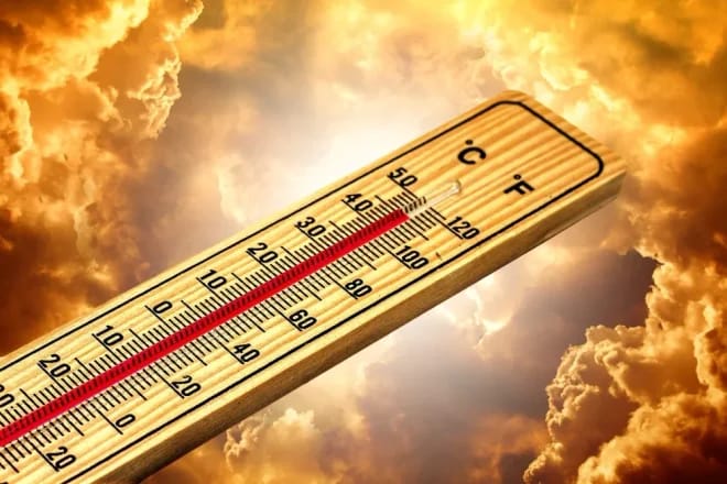 Spania în fierbere: val excepțional de căldură cu temperaturi ce depășesc 40°C în sud și avertisment istoric al meteorologilor Spania în fierbere: val excepțional de căldură cu temperaturi ce depășesc 40°C în sud și avertisment istoric al meteorologilor