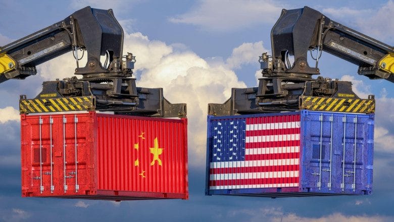 SUA intensifică războiul comercial cu China prin suspendarea vânzărilor de motoare de avion