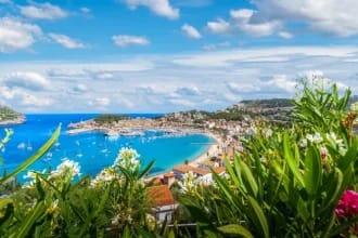 Un bărbat a cheltuit într-o singură vacanță cât 10.000 de turiști împreună: suma colosală investită în sejurul său extravagant