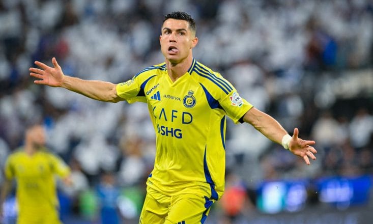 Cristiano Ronaldo încheie un nou acord spectaculos Cristiano Ronaldo încheie un nou acord spectaculos