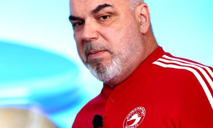 Debut dezamăgitor! Cosmin Olăroiu a ratat calificarea directă la Cupa Mondială 2026