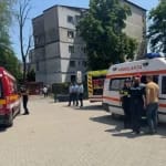 Tavanul unui loc de joacă din Botoșani s-a prăbușit peste copii: Doi minori transportați de urgență la spital, zeci de persoane afectate