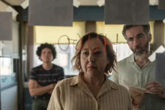 Un film Netflix inspirat de o crimă reală cucerește rapid topurile: „M-a ținut în suspans de la început până la sfârșit