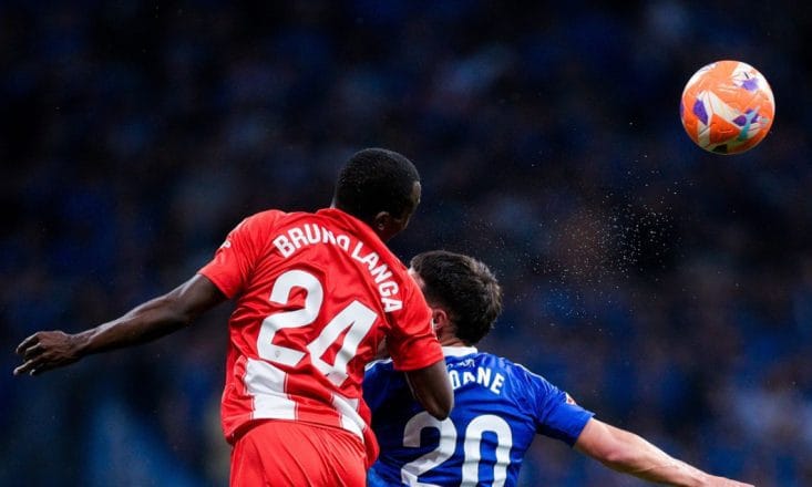 Oviedo câștigă barajul și obține calificarea în finala pentru promovarea în La Liga Oviedo câștigă barajul și obține calificarea în finala pentru promovarea în La Liga