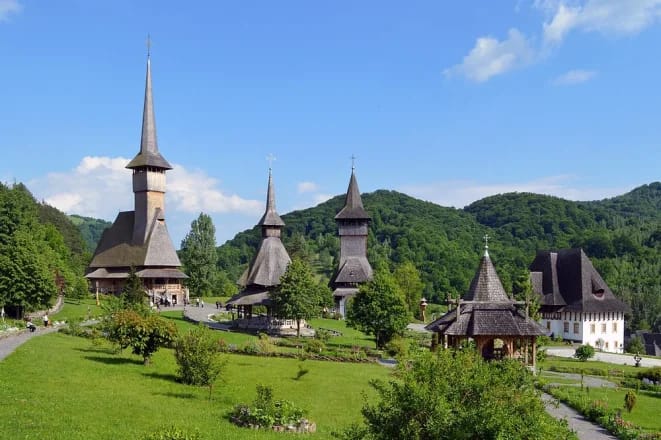 Capodopere ale arhitecturii religioase din România: Mănăstirile valoroase incluse în patrimoniul UNESCO Capodopere ale arhitecturii religioase din România: Mănăstirile valoroase incluse în patrimoniul UNESCO