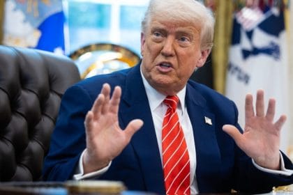 Trump sfidează șefa serviciilor secrete: „Nu-mi pasă ce a spus ea” despre capacitățile nucleare ale Iranului