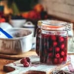 Ingredientul secret care transformă compotul de vișine într-o delicatesă de neegalat! Ce sfaturi urmează gospodinele cu experiență