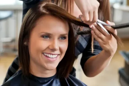 7 coafuri retro care revin în tendințe în 2025 și te întineresc cu 5 ani