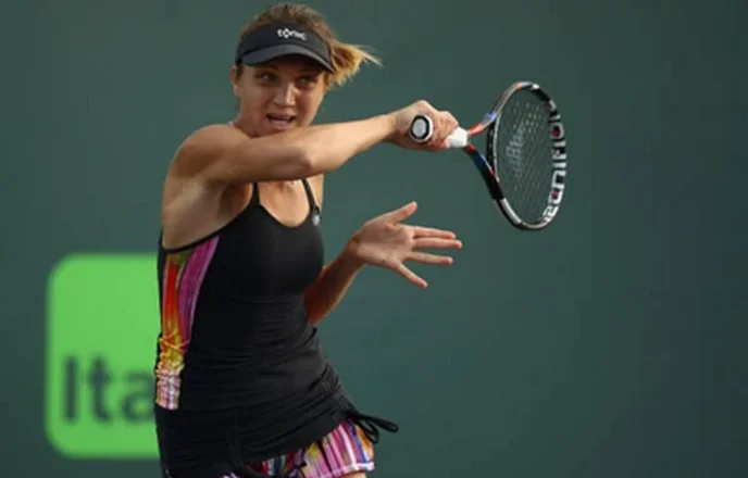 Wimbledon debutează pentru românce: Patru jucătoare intră marți în lupta calificărilor