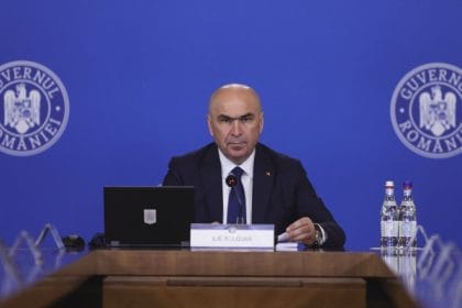 Guvernul pregătește primele măsuri de austeritate: plafonarea sporurilor pentru anumiți bugetari, discutată astăzi
