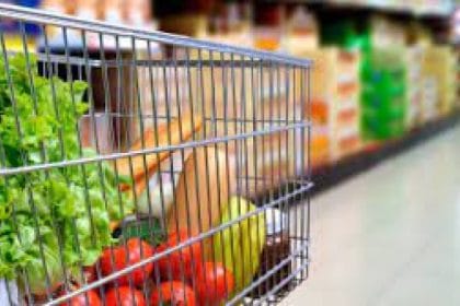 Plafonarea adaosului comercial la alimentele de bază, extinsă până în septembrie 2025 (proiect)