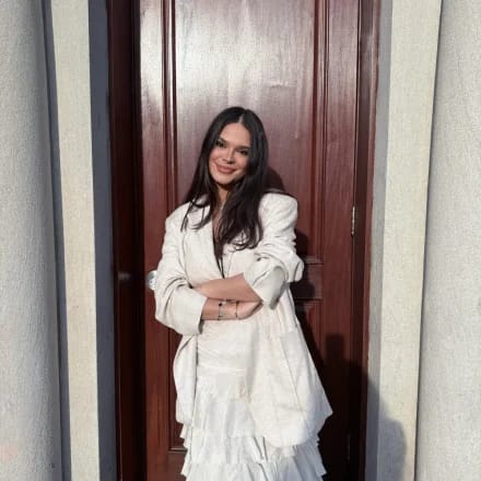 Oana Țoiu declanșează schimbări majore în MAE: Viceconsulul României la New York rechemat acasă. Fiica fostului deputat PSD, în centrul atenției