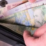 Val de scumpiri de la 1 august: Cât vor crește prețurile pentru români după majorarea TVA