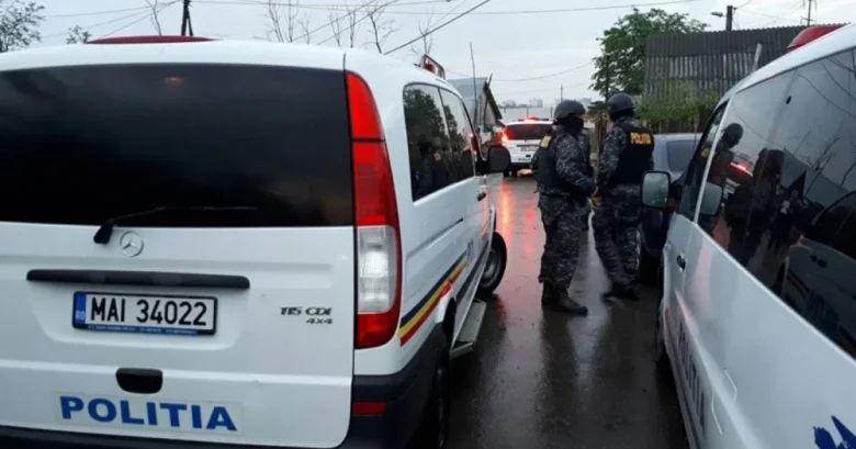 Trei oameni de afaceri reţinuţi, alţi trei sub control judiciar în dosarul fraudelor de TVA cu un prejudiciu de peste 9 milioane de euro