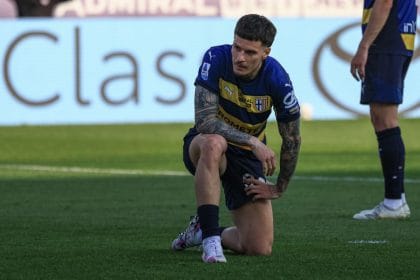 Dennis Man, fără pauză: joacă două meciuri în doar 24 de ore la Parma!