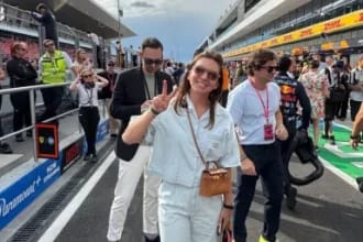 Simona Halep impresionează la cursa din Ungaria cu cel mai scump accesoriu, rivalizând cu bogătașii din Formula 1