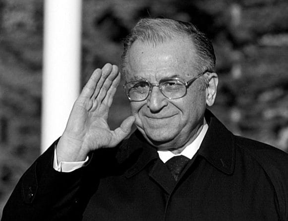 Ion Iliescu a încetat din viață la 95 de ani; anunț oficial privind funeraliile de stat Ion Iliescu a încetat din viață la 95 de ani; anunț oficial privind funeraliile de stat