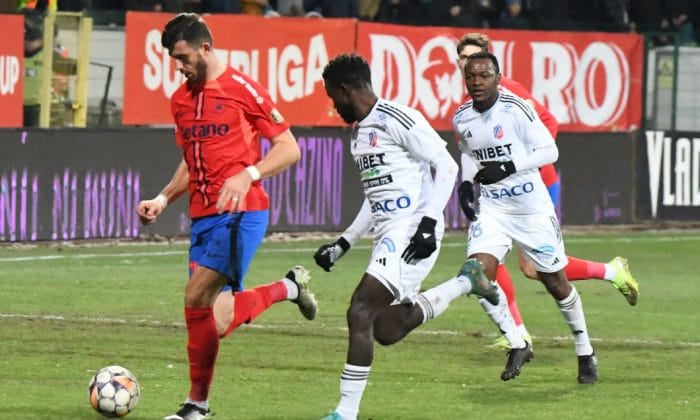 Decizie surprinzătoare a patronului privind viitorul fotbalistului care a șocat lumea!