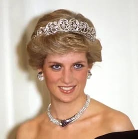 Diminețile prințesei Diana: secretul ei suprem pentru un ten impecabil