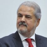 Adrian Năstase critică dur românii pentru nepăstrarea dolului în memoria lui Ion Iliescu și îi etichetează drept „progresiști