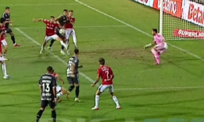 Verdict fără echivoc la 1-1 între Rapid și Oțelul după solicitarea de penalty a giuleștenilor