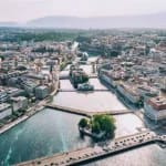 Oraș european important adoptă transportul public gratuit: motivele care stau la baza deciziei