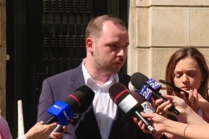 Alexandru Rogobete îl susține pe managerul Spitalului Floreasca: Documente care infirmă afirmațiile ministrului