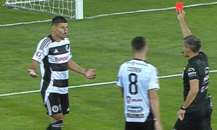 Iulian Cristea eliminat direct cu cartonaș roșu la Farul