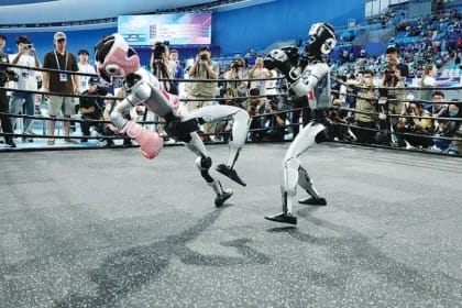 Primul campionat mondial al roboților umanoizi reunește 280 de echipe din 16 țări