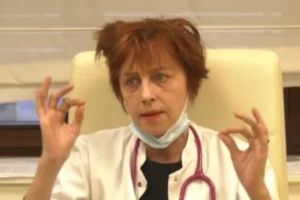 Medicul antivaccinist Flavia Groșan șochează: riscurile pentru nevaccinați în relațiile intime cu vaccinați