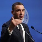 Ministrul Bogdan Ivan garantează că prețul gazelor rămâne stabil și dezvăluie planul pentru reducerea costului energiei electrice