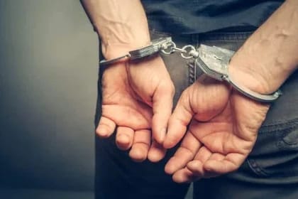 Metoda ingenioasă a unui român pentru jafuri multiple în SUA și ce au găsit polițiștii în mașina lui