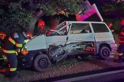 Accident tragic în Suceava: un bărbat și-a pierdut viața, alte două persoane grav rănite transportate la spital