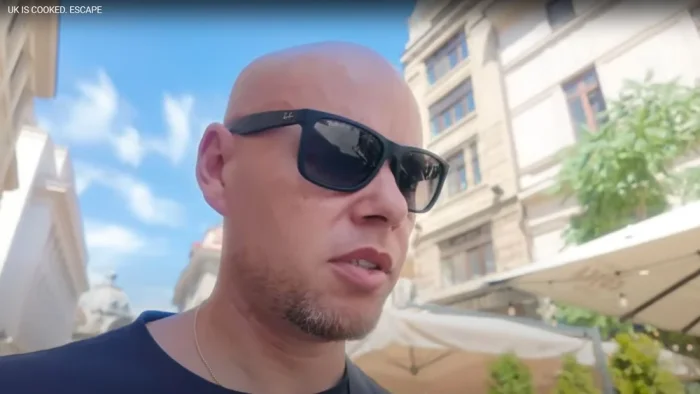 Revelația neașteptată a unui vlogger englez despre România: „Un loc care îți schimbă complet perspectiva Revelația neașteptată a unui vlogger englez despre România: „Un loc care îți schimbă complet perspectiva