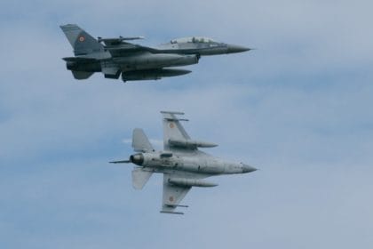 Avioane rusești au încălcat zona de siguranță a unei platforme petroliere poloneze din Marea Baltică, ridicând tensiuni regionale