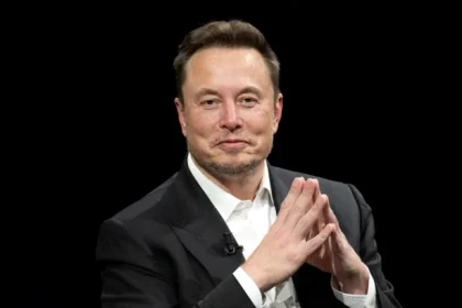 „Grokipedia”, proiectul revoluționar al lui Elon Musk care amenință dominația Wikipedia