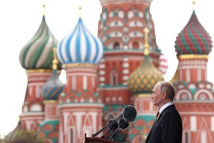 Ministrul Apărării respinge acuzațiile lui Vladimir Putin: El e ultimul care să dea lecții, o simplă butaforie