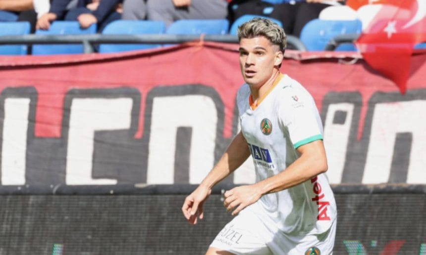 Turcii au descoperit calitățile lui Ianis Hagi după primele patru meciuri la Alanyaspor