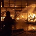 Atac aerian cu bombe ghidate asupra Harkovului: explozii și incendii devastatoare în două cartiere, 9 persoane au fost rănite