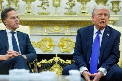 Trump susține că discuțiile cu Putin, deși „constructive”, „nu duc nicăieri”. Reacția șefului NATO la sancțiunile SUA impuse Rusiei