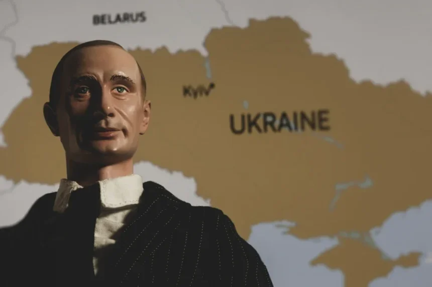 Istoria, arma secretă a lui Putin în războiul împotriva Ucrainei Cum a transformat Putin istoria în armă și de ce ea a devenit esențială în războiul împotriva Ucrainei