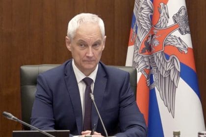 Ministrul rus al Apărării acuză Statele Unite că „exersează un atac nuclear” asupra Rusiei