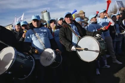 Un nou protest al sindicaliștilor BNS în fața Guvernului, împotriva politicilor fiscale