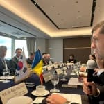 Diplomație pe banii gazdelor. Vizitele externe ale ministrului Economiei, plătite de Coreea de Sud și Arabia Saudită, stârnesc controverse