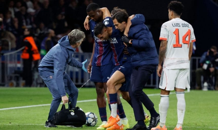 UEFA sancționează după faultul brutal al lui Luis Díaz care l-a lăsat pe Hakimi în lacrimi UEFA a luat decizia, după faultul ”horror” al lui Luis Diaz, din cauza căruia Hakimi a ieșit în lacrimi de pe teren