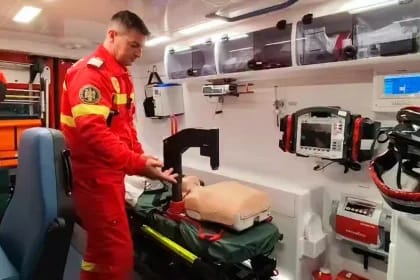 Aparatură care resuscitează automat pacientul. Noile autospeciale cu dotări de top vor ajunge la echipajele SMURD. Cum funcționează dispozitivele